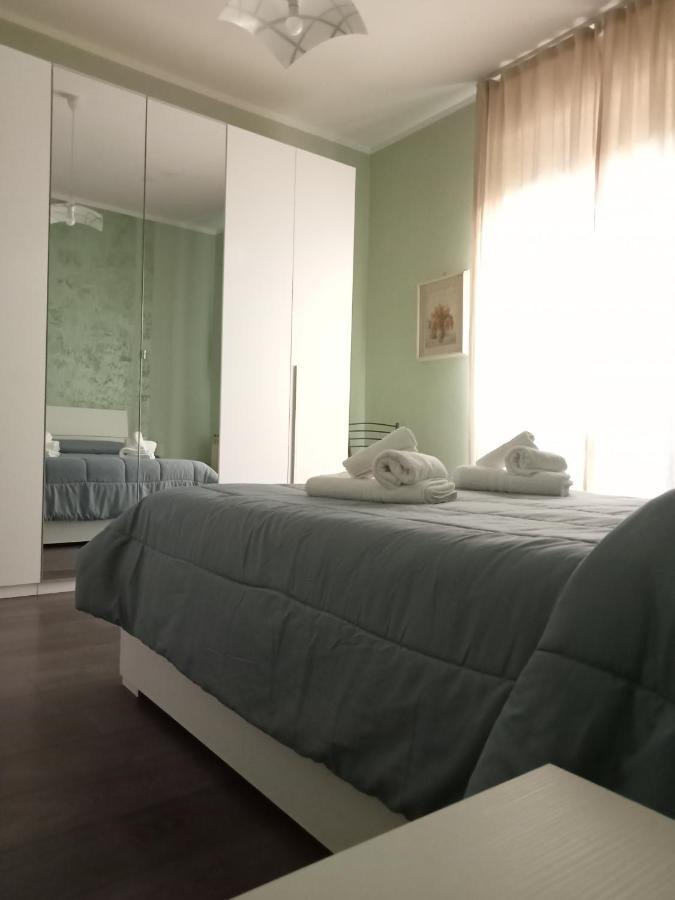 Casa Sofia - Appartamento Con Parcheggio Riservato Терни Екстериор снимка