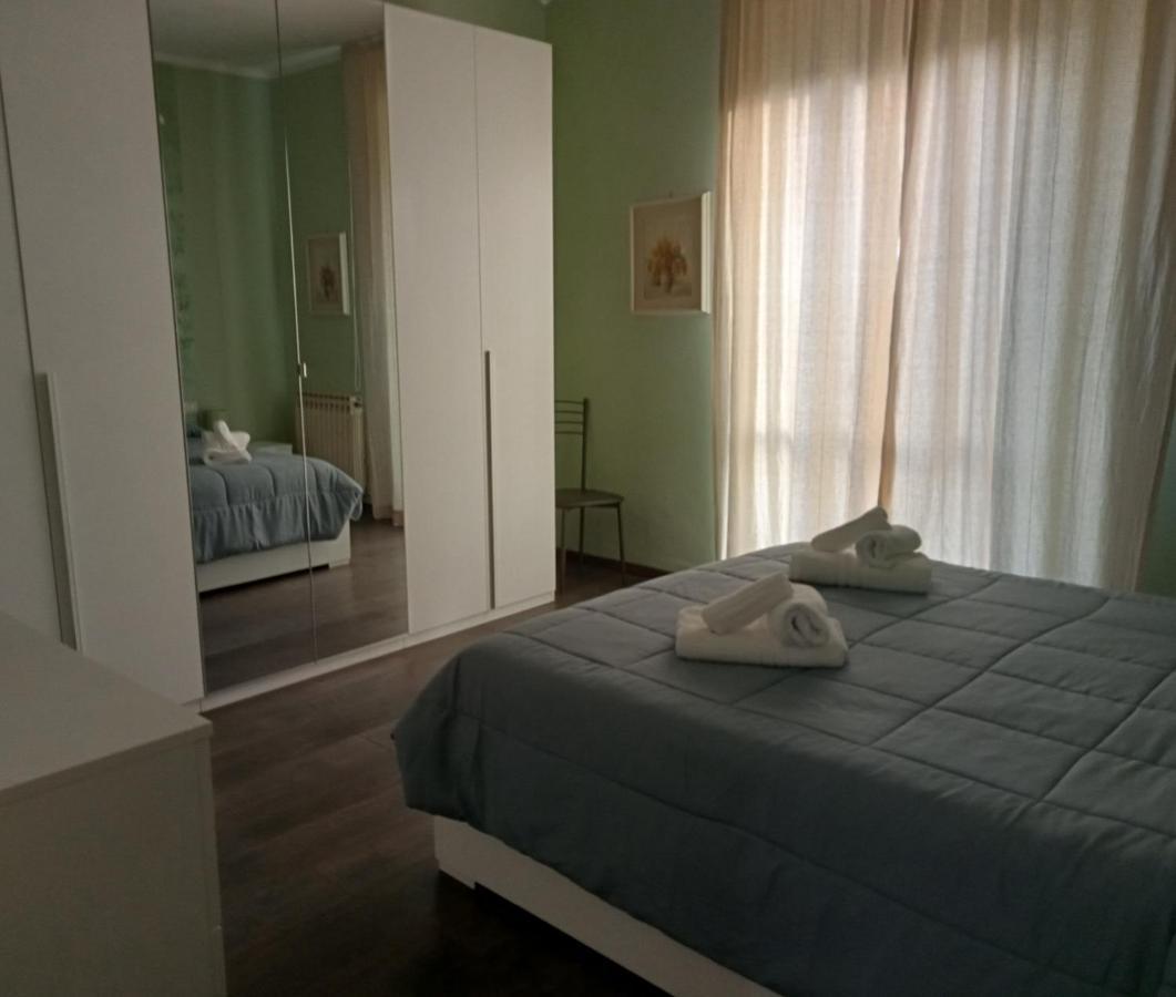 Casa Sofia - Appartamento Con Parcheggio Riservato Терни Екстериор снимка