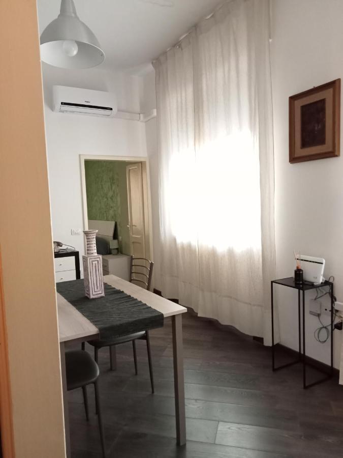 Casa Sofia - Appartamento Con Parcheggio Riservato Терни Екстериор снимка